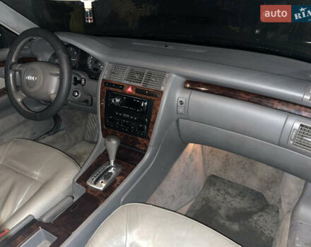 Зелений Ауді A8, об'ємом двигуна 2.5 л та пробігом 338 тис. км за 3700 $, фото 2 на Automoto.ua
