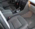 Зеленый Ауди А8, объемом двигателя 3.7 л и пробегом 333 тыс. км за 3900 $, фото 1 на Automoto.ua