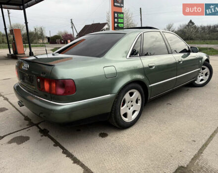 Зелений Ауді A8, об'ємом двигуна 3.3 л та пробігом 320 тис. км за 6500 $, фото 10 на Automoto.ua