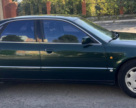 Зелений Ауді A8, об'ємом двигуна 3.7 л та пробігом 280 тис. км за 5300 $, фото 1 на Automoto.ua