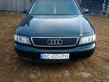 Ауди А8 1998 в Сколе на Automoto.ua Зеленый Ауди А8, объемом двигателя 4.2 л и пробегом 0 тыс. км за 2500 $, фото 1 на Automoto.ua