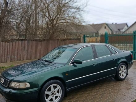 Зеленый Ауди А8, объемом двигателя 2.5 л и пробегом 270 тыс. км за 1999 $, фото 1 на Automoto.ua