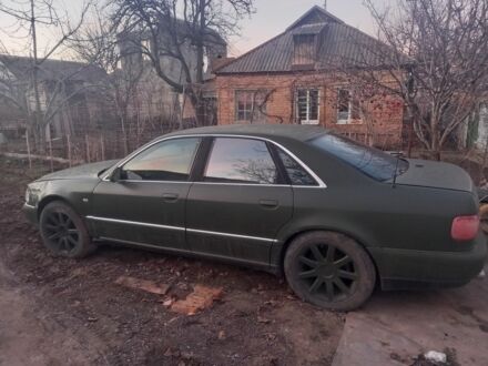 Ауди А8 1999 в Кропивницком (Кировограде) на Automoto.ua Зеленый Ауди А8, объемом двигателя 4.2 л и пробегом 320 тыс. км за 2000 $, фото 1 на Automoto.ua