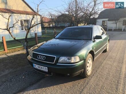 Ауді A8 2001 у Ковель на Automoto.ua Зелений Ауді A8, об'ємом двигуна 3.7 л та пробігом 380 тис. км за 3995 $, фото 1 на Automoto.ua