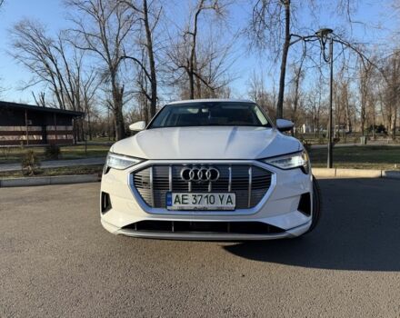 Белый Ауди Другая, объемом двигателя 0 л и пробегом 120 тыс. км за 29000 $, фото 1 на Automoto.ua