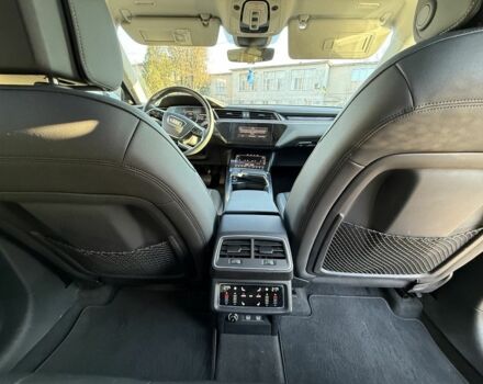 Белый Ауди Другая, объемом двигателя 0 л и пробегом 120 тыс. км за 29000 $, фото 17 на Automoto.ua