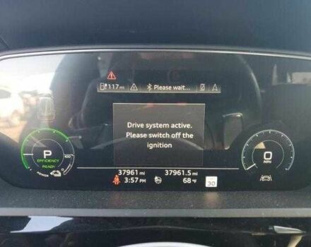 Белый Ауди Другая, объемом двигателя 0 л и пробегом 37 тыс. км за 9900 $, фото 8 на Automoto.ua