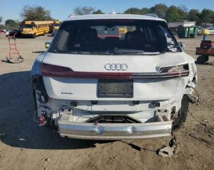 Белый Ауди Другая, объемом двигателя 0 л и пробегом 37 тыс. км за 9900 $, фото 4 на Automoto.ua