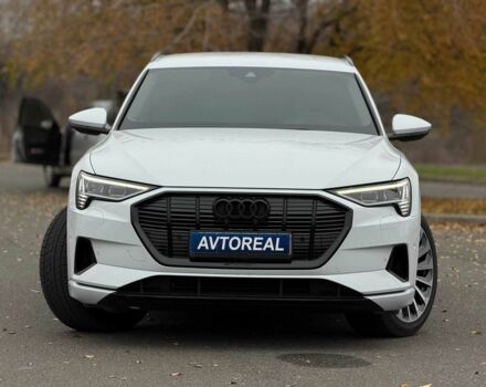 Белый Ауди Другая, объемом двигателя 3 л и пробегом 87 тыс. км за 28000 $, фото 2 на Automoto.ua