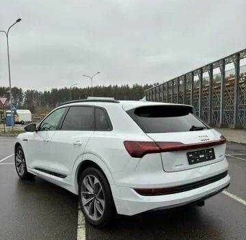 Белый Ауди Другая, объемом двигателя 0 л и пробегом 22 тыс. км за 26900 $, фото 6 на Automoto.ua