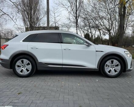 Белый Ауди Другая, объемом двигателя 0 л и пробегом 76 тыс. км за 33700 $, фото 4 на Automoto.ua