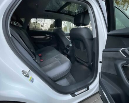 Белый Ауди Другая, объемом двигателя 0 л и пробегом 76 тыс. км за 33700 $, фото 15 на Automoto.ua