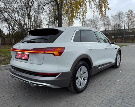 Белый Ауди Другая, объемом двигателя 0 л и пробегом 76 тыс. км за 33700 $, фото 2 на Automoto.ua