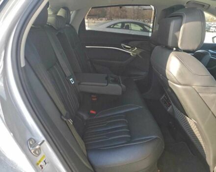 Білий Ауді Інша, об'ємом двигуна 0 л та пробігом 79 тис. км за 12900 $, фото 10 на Automoto.ua