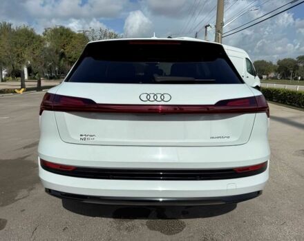 Білий Ауді Інша, об'ємом двигуна 0 л та пробігом 22 тис. км за 26568 $, фото 4 на Automoto.ua