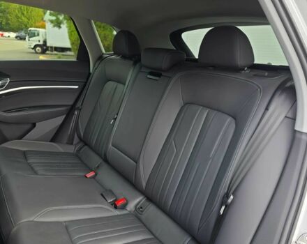 Білий Ауді Інша, об'ємом двигуна 0 л та пробігом 11 тис. км за 20000 $, фото 16 на Automoto.ua