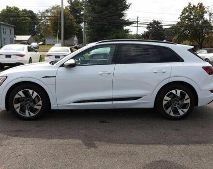 Білий Ауді Інша, об'ємом двигуна 0 л та пробігом 19 тис. км за 13000 $, фото 3 на Automoto.ua