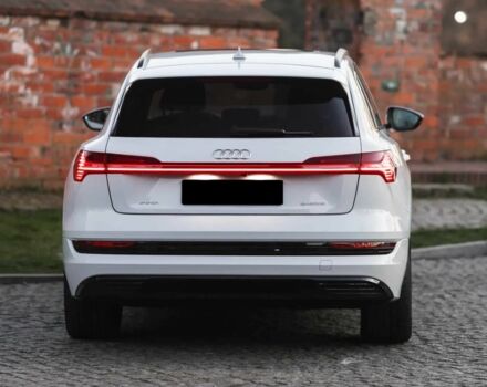 Белый Ауди Другая, объемом двигателя 2 л и пробегом 41 тыс. км за 21500 $, фото 5 на Automoto.ua