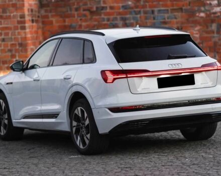 Белый Ауди Другая, объемом двигателя 0 л и пробегом 41 тыс. км за 20000 $, фото 6 на Automoto.ua