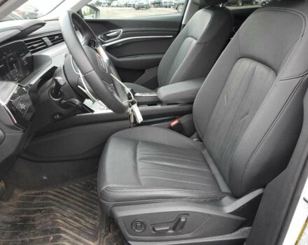 Белый Ауди Другая, объемом двигателя 0 л и пробегом 20 тыс. км за 13800 $, фото 6 на Automoto.ua