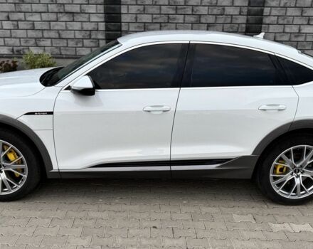 Білий Ауді Інша, об'ємом двигуна 0 л та пробігом 38 тис. км за 38500 $, фото 8 на Automoto.ua