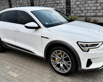 Білий Ауді Інша, об'ємом двигуна 0 л та пробігом 38 тис. км за 38500 $, фото 2 на Automoto.ua