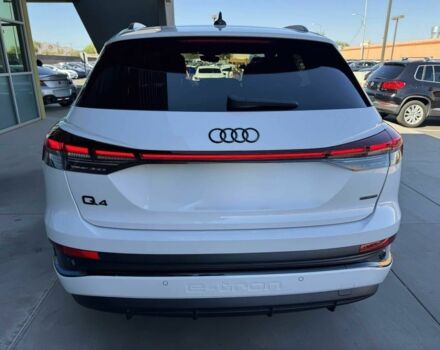 Білий Ауді Інша, об'ємом двигуна 0 л та пробігом 23 тис. км за 16000 $, фото 4 на Automoto.ua