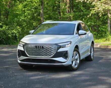 Білий Ауді Інша, об'ємом двигуна 0 л та пробігом 25 тис. км за 32000 $, фото 2 на Automoto.ua