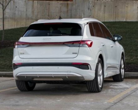 Білий Ауді Інша, об'ємом двигуна 0 л та пробігом 21 тис. км за 14400 $, фото 6 на Automoto.ua