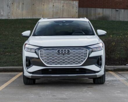 Білий Ауді Інша, об'ємом двигуна 0 л та пробігом 21 тис. км за 14400 $, фото 1 на Automoto.ua