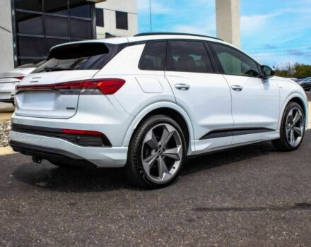 Белый Ауди Другая, объемом двигателя 0 л и пробегом 9 тыс. км за 15600 $, фото 4 на Automoto.ua