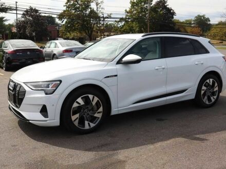 Білий Ауді Інша, об'ємом двигуна 0 л та пробігом 19 тис. км за 13000 $, фото 1 на Automoto.ua