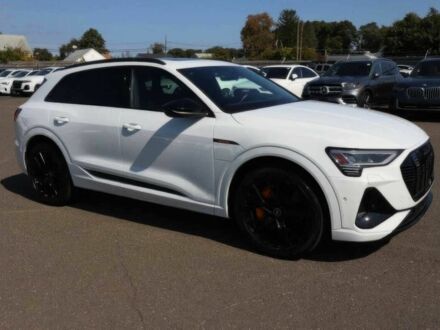 Ауди Другая 2022 в Ужгороде на Automoto.ua Белый Ауди Другая, объемом двигателя 0 л и пробегом 14 тыс. км за 12500 $, фото 1 на Automoto.ua