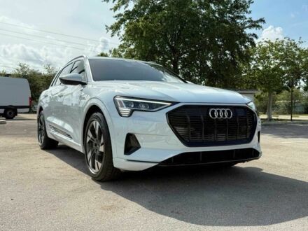 Білий Ауді Інша, об'ємом двигуна 0 л та пробігом 30 тис. км за 18000 $, фото 1 на Automoto.ua