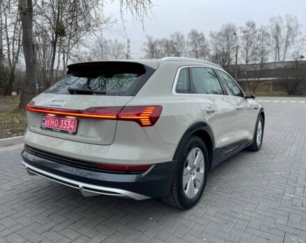 Бежевый Ауди Другая, объемом двигателя 0 л и пробегом 79 тыс. км за 33700 $, фото 2 на Automoto.ua