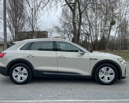 Бежевый Ауди Другая, объемом двигателя 0 л и пробегом 79 тыс. км за 33700 $, фото 4 на Automoto.ua