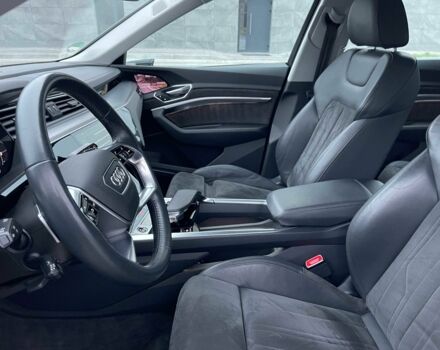 Бежевый Ауди Другая, объемом двигателя 0 л и пробегом 79 тыс. км за 33700 $, фото 22 на Automoto.ua