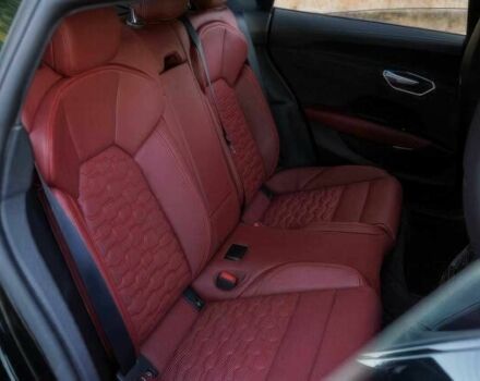 Чорний Ауді Інша, об'ємом двигуна 0 л та пробігом 19 тис. км за 34000 $, фото 9 на Automoto.ua