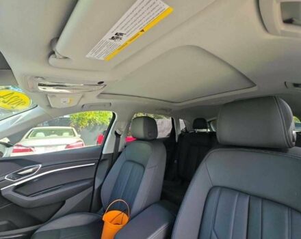 Черный Ауди Другая, объемом двигателя 0 л и пробегом 23 тыс. км за 78000 $, фото 8 на Automoto.ua