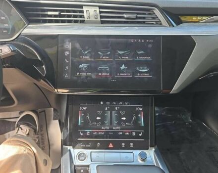 Черный Ауди Другая, объемом двигателя 0 л и пробегом 23 тыс. км за 78000 $, фото 9 на Automoto.ua