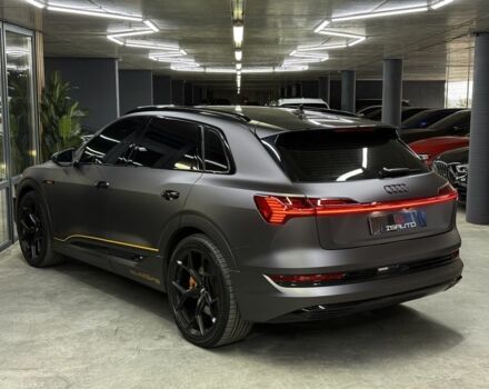 Черный Ауди Другая, объемом двигателя 0 л и пробегом 182 тыс. км за 23500 $, фото 12 на Automoto.ua