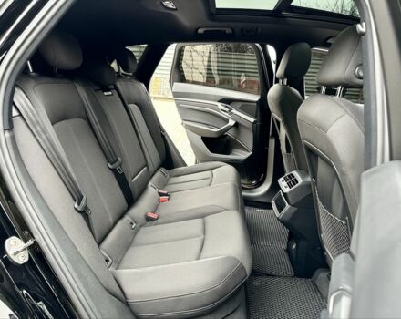 Чорний Ауді Інша, об'ємом двигуна 0 л та пробігом 180 тис. км за 25000 $, фото 10 на Automoto.ua