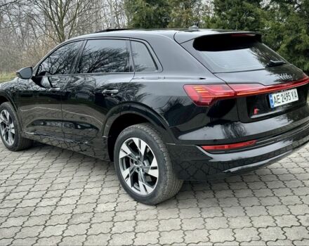 Чорний Ауді Інша, об'ємом двигуна 0 л та пробігом 180 тис. км за 25000 $, фото 18 на Automoto.ua