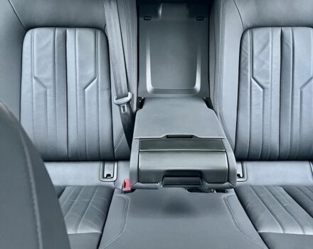 Чорний Ауді Інша, об'ємом двигуна 0 л та пробігом 204 тис. км за 21900 $, фото 5 на Automoto.ua