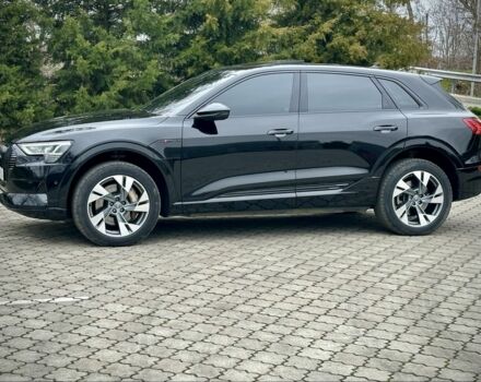 Чорний Ауді Інша, об'ємом двигуна 0 л та пробігом 180 тис. км за 25000 $, фото 2 на Automoto.ua