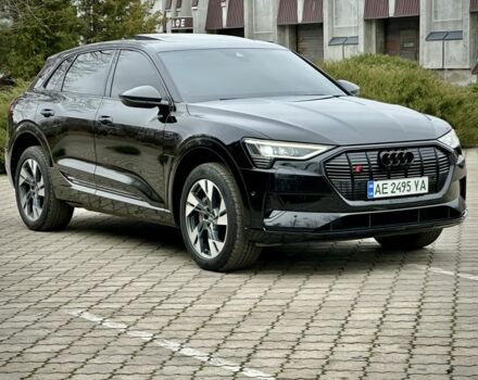 Чорний Ауді Інша, об'ємом двигуна 0 л та пробігом 180 тис. км за 25000 $, фото 6 на Automoto.ua