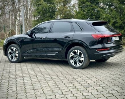 Чорний Ауді Інша, об'ємом двигуна 0 л та пробігом 180 тис. км за 25000 $, фото 4 на Automoto.ua