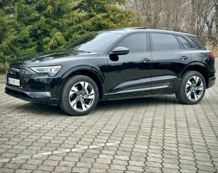 Чорний Ауді Інша, об'ємом двигуна 0 л та пробігом 180 тис. км за 25000 $, фото 1 на Automoto.ua