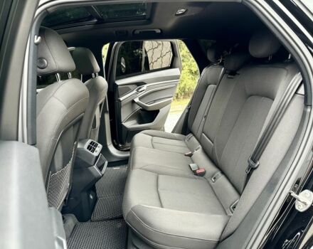 Чорний Ауді Інша, об'ємом двигуна 0 л та пробігом 180 тис. км за 25000 $, фото 12 на Automoto.ua