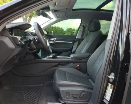 Черный Ауди Другая, объемом двигателя 0 л и пробегом 49 тыс. км за 24200 $, фото 7 на Automoto.ua